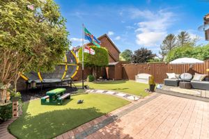 Photo 11- click for photo gallery